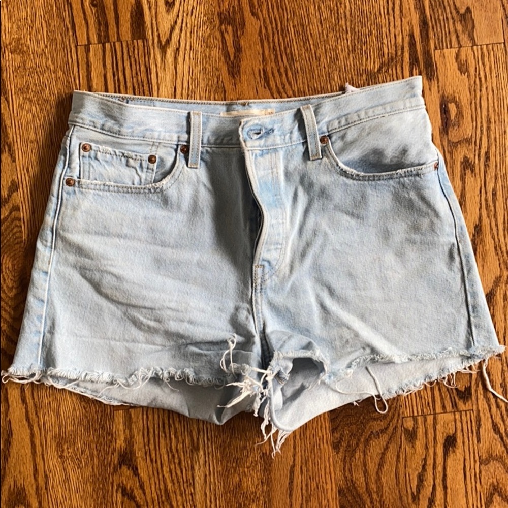 Levi’s Shorts (Wedgie Short)